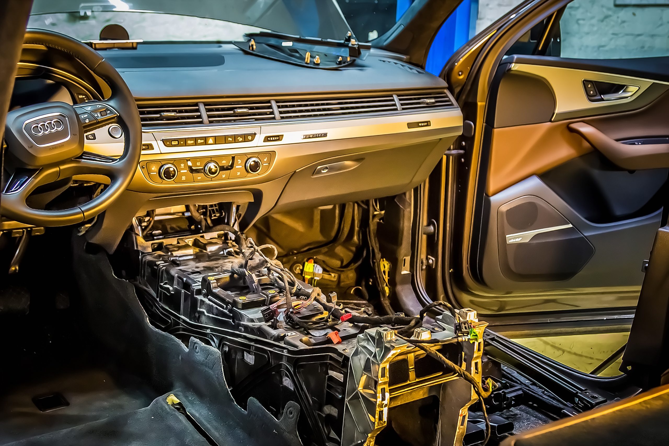 Moscow. November 2018. Audi car repair service center. Dismantle